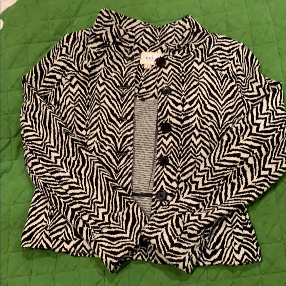 Short jacket zebra print